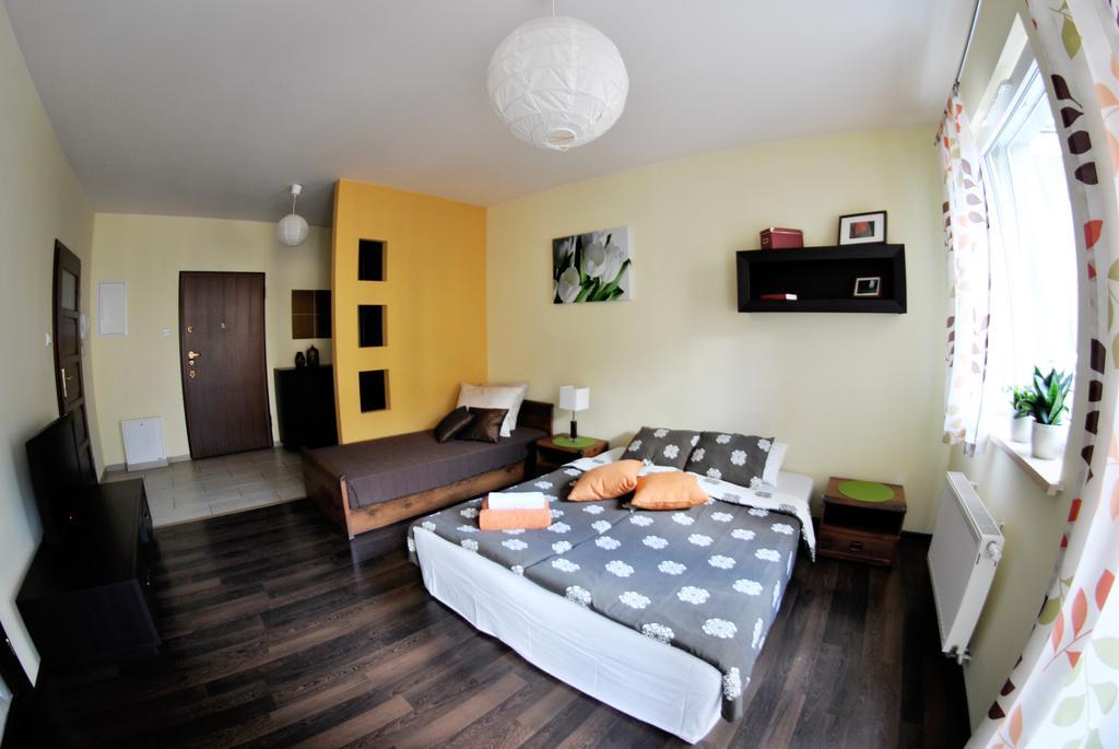 Royal Apartments - Apartamenty Inowroclawska Oda fotoğraf
